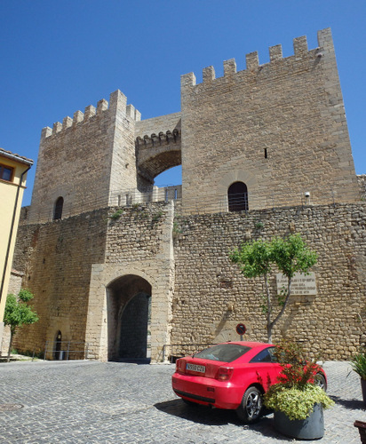 Inner Gate and Fortress Wall.